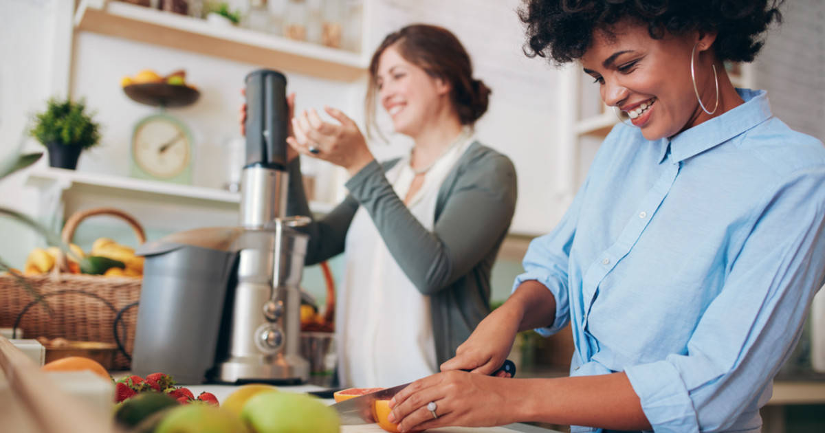 Behind The Counter 15 Juice Bar Employees Tell All
