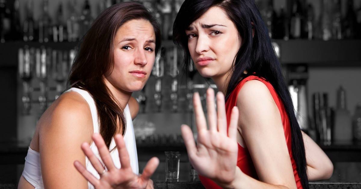 17-mean-girls-with-no-remorse